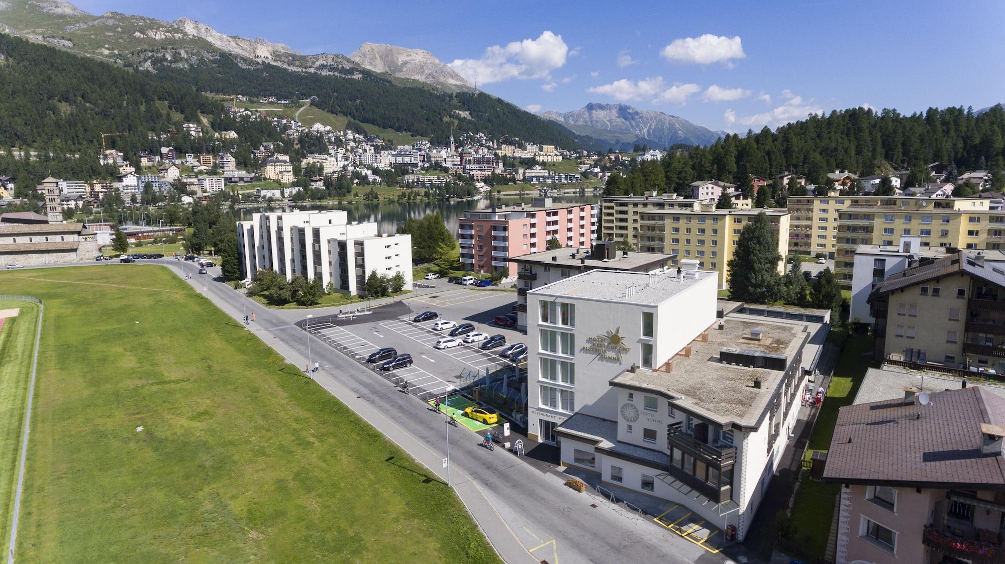 Hotel Sonne St. Moritz 3* Superior Exterior photo