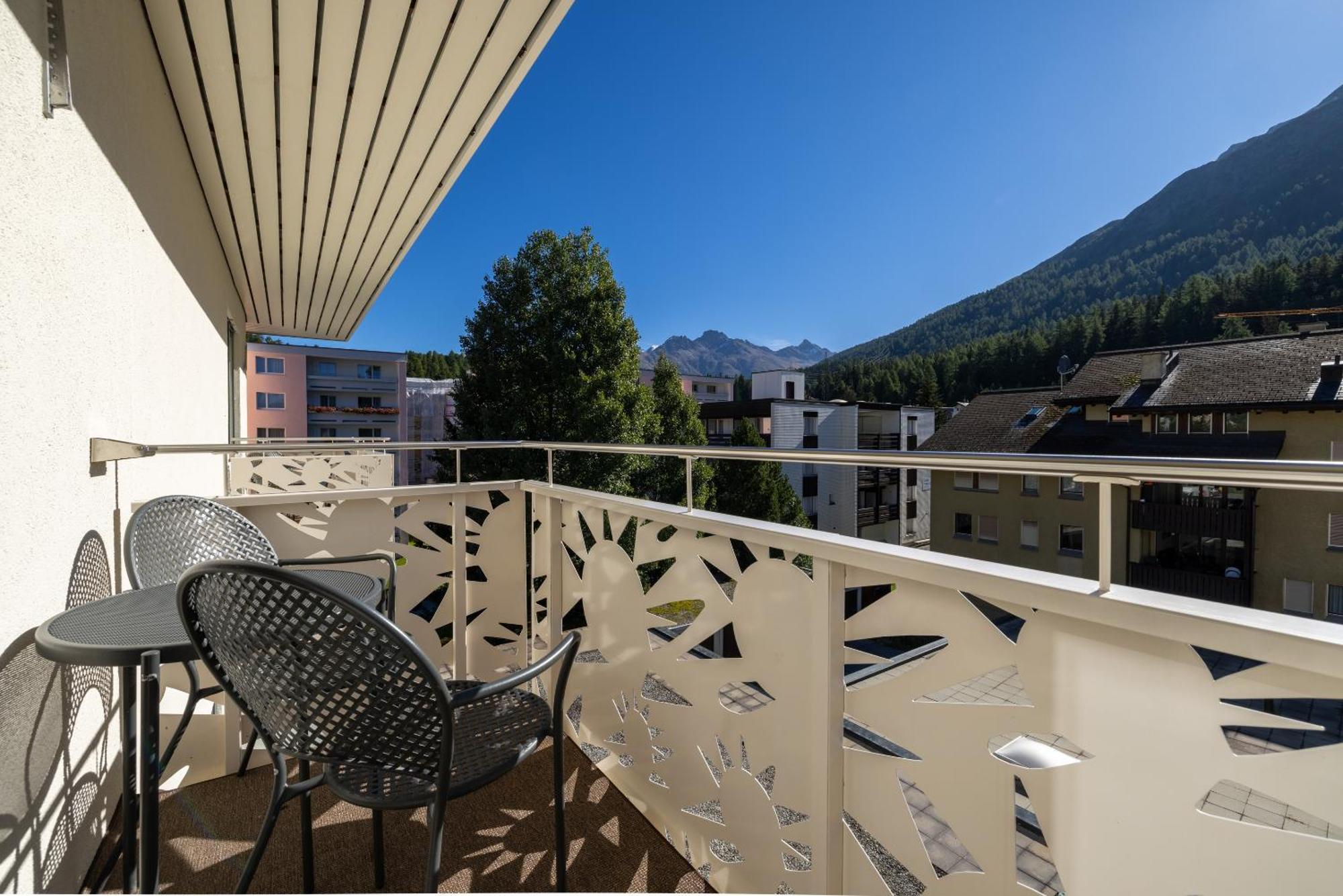 Hotel Sonne St. Moritz 3* Superior Exterior photo